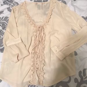 Altar’d State Blouse